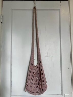Handcrafted Crochet Shoulder Bag in Dusty Rose